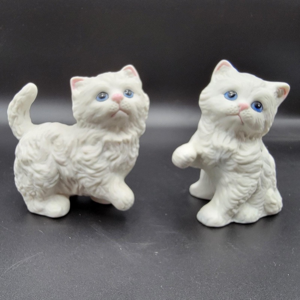 Homeco Vintage Porcelain Cat Pair Fluffy White Blue Eyes Persian Figurine Small - Picture 1 of 8